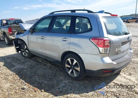 2017 Subaru Forester 2.5I z USA, uszkodzony, nr VIN JF2SJABC4HH506772
